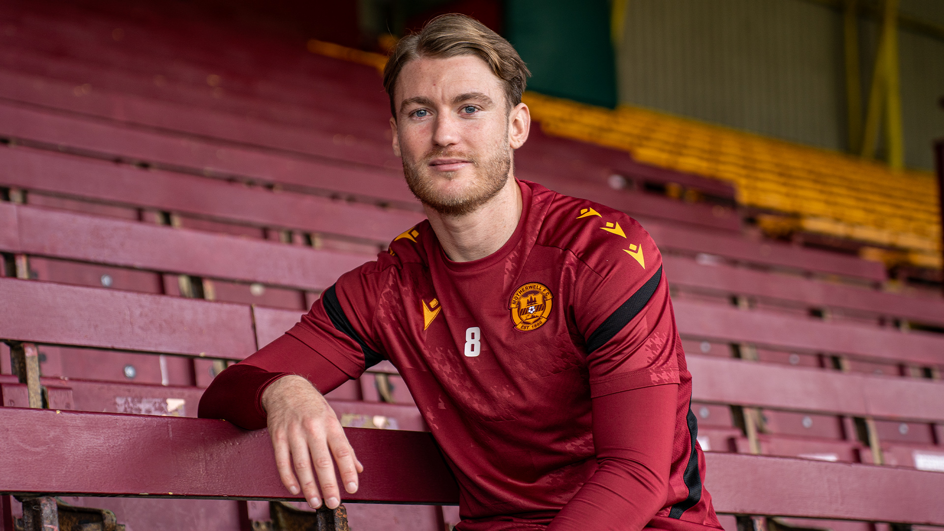 Callum Slattery ahead of Dundee United