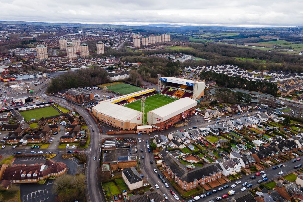 Motherwell v Falkirk