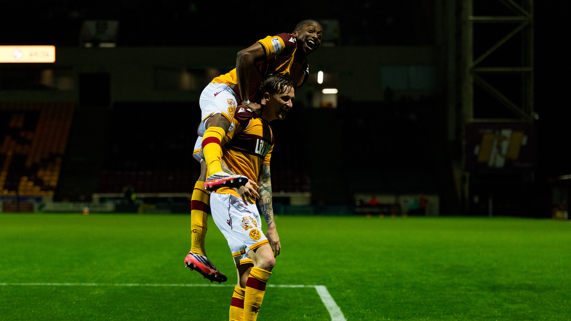 Dominant // Motherwell 3-0 Dundee United