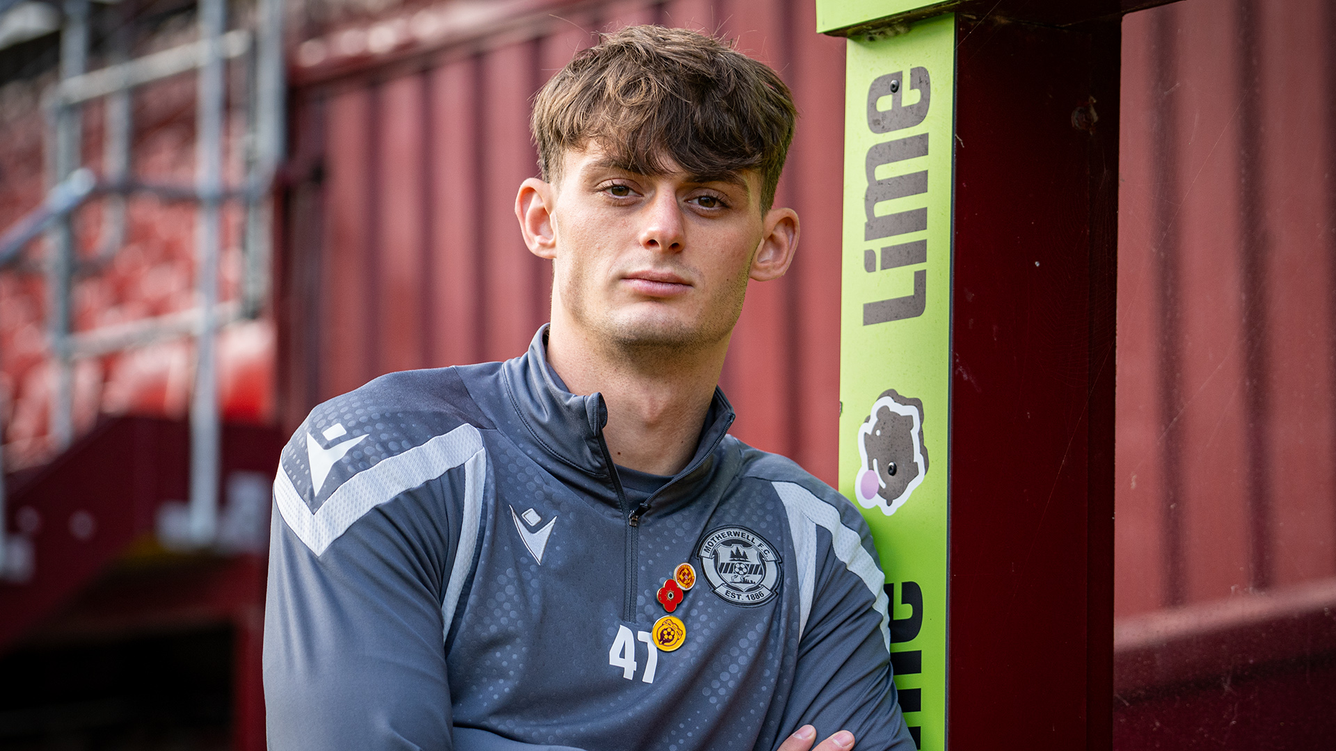 Seb Palmer-Houlden ahead of St Mirren